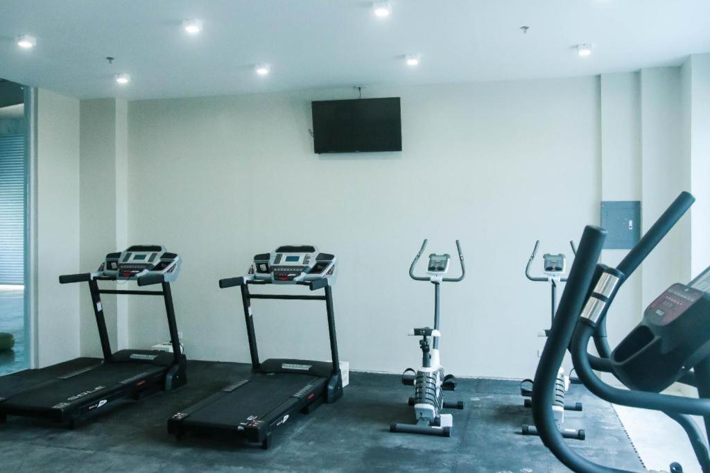 Iloilo Gateway Hotel And Suites Pavia Екстер'єр фото