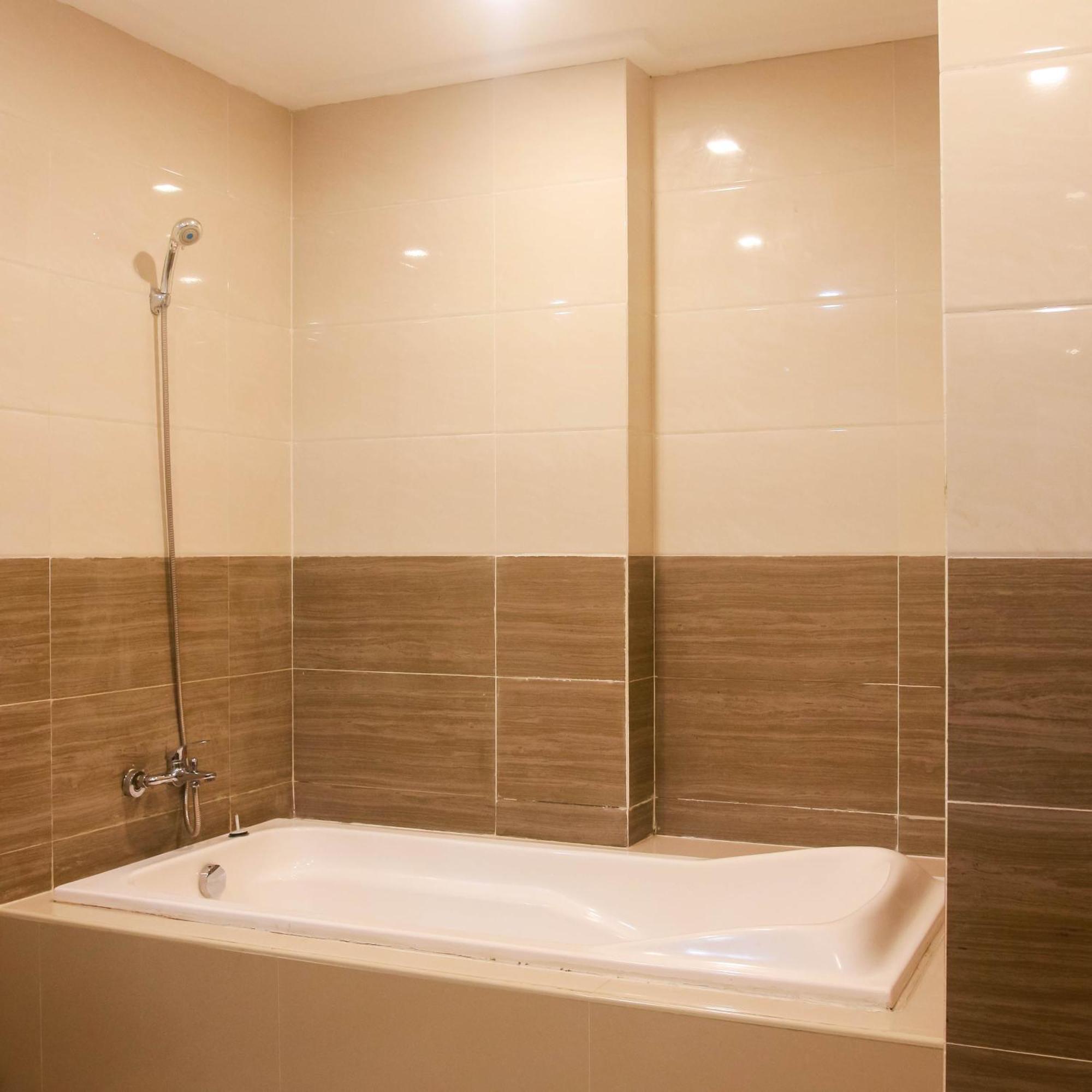 Iloilo Gateway Hotel And Suites Pavia Екстер'єр фото