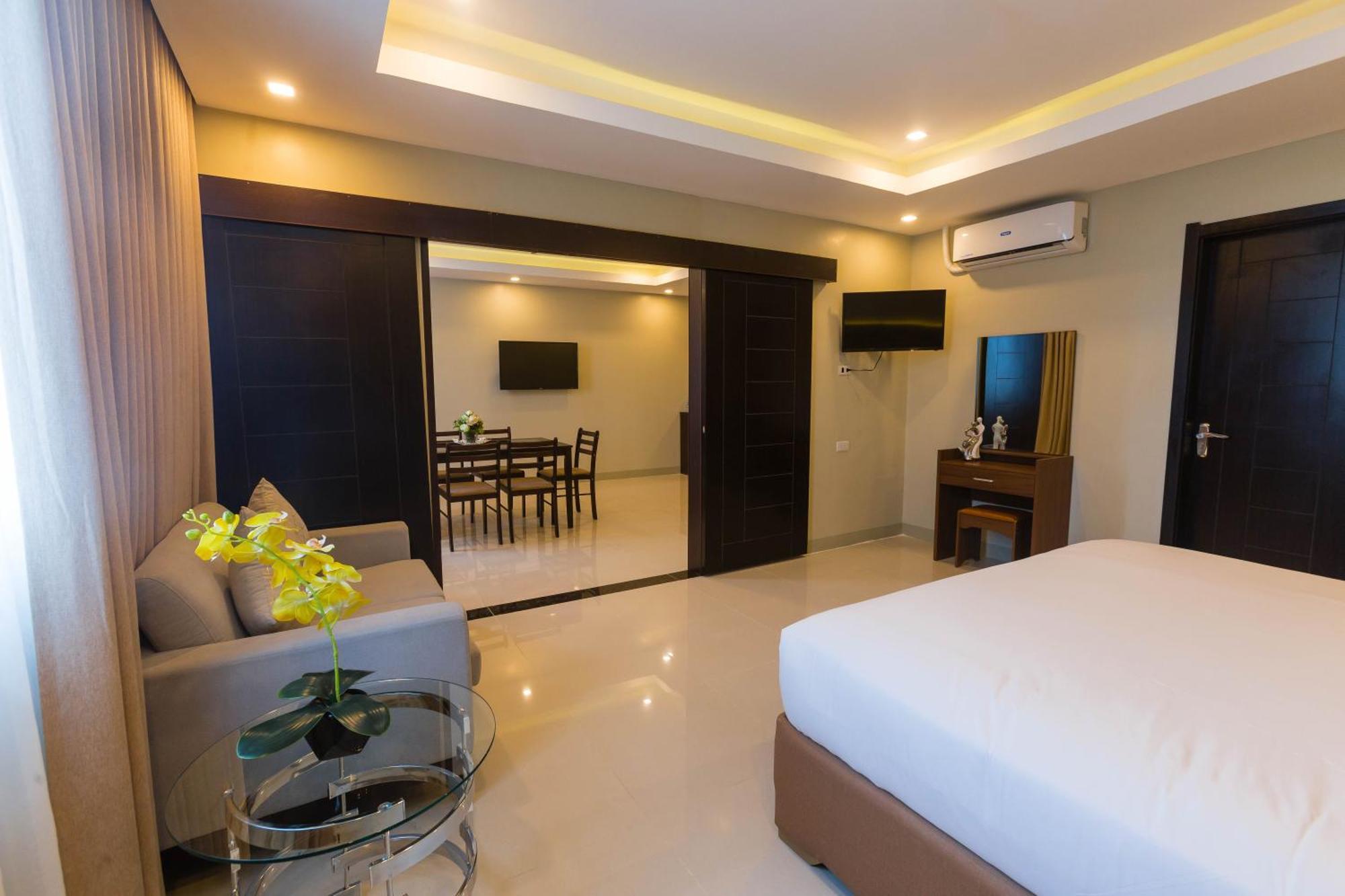 Iloilo Gateway Hotel And Suites Pavia Екстер'єр фото